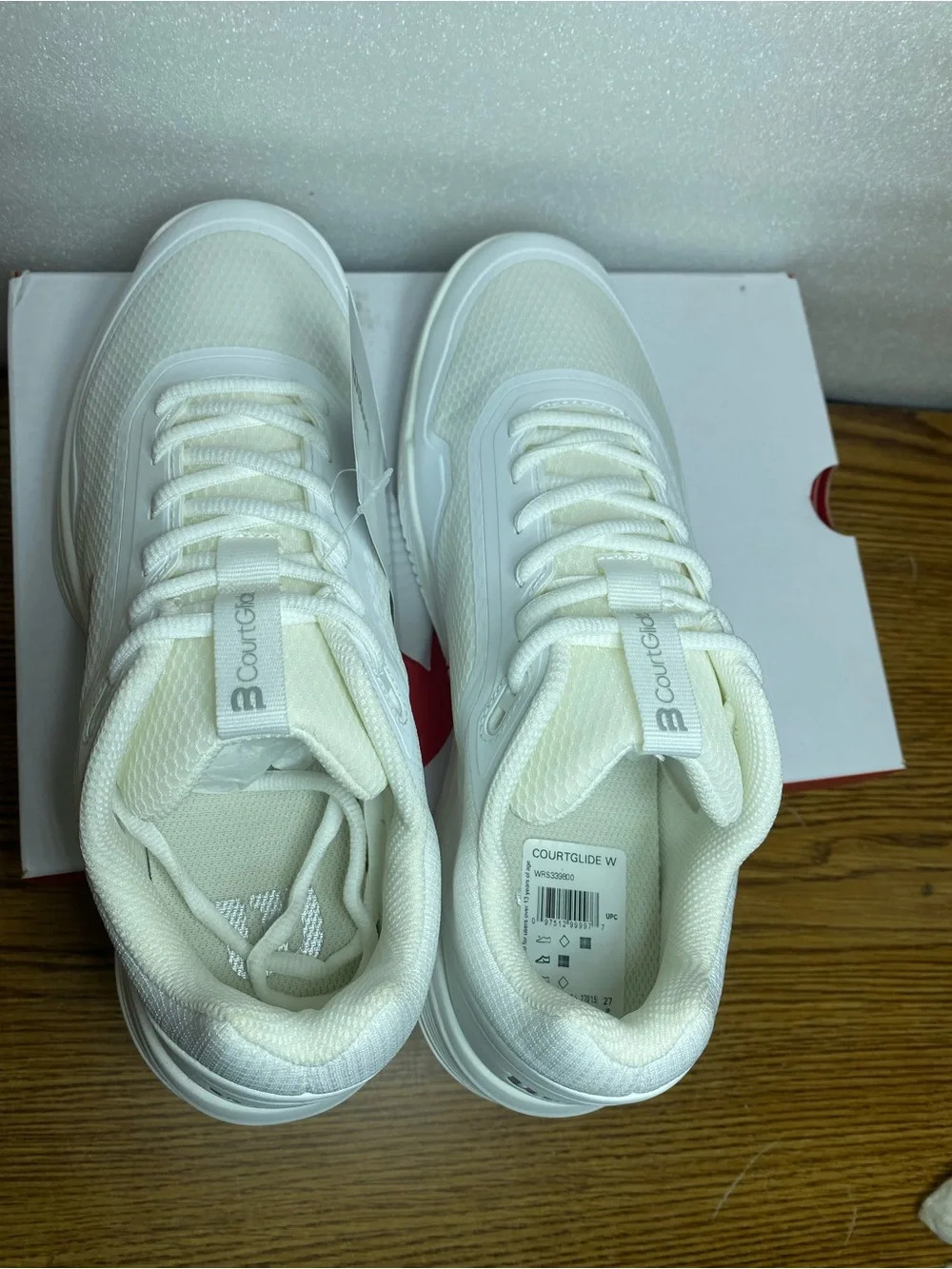 Wilson court glide